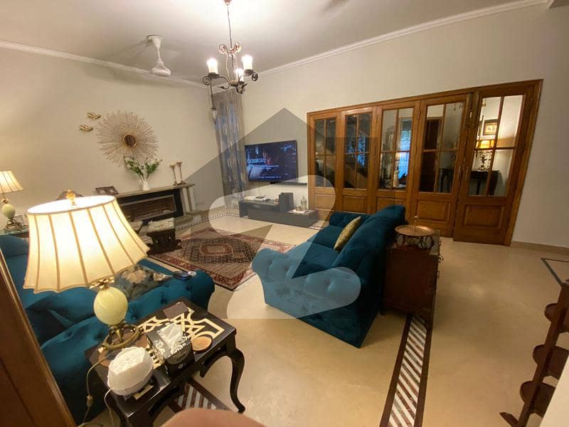 10 Marla Slightly Use Modern Design Fully Furnished Beautiful Bungalow For Sale In DHA Phase 5 Lahore