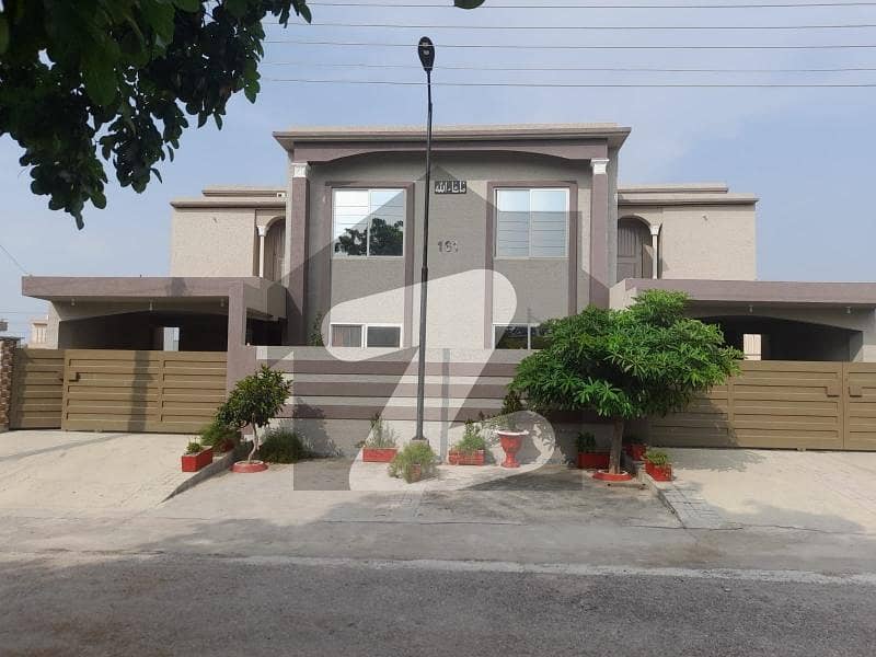 One Kanal Full House 5400 Square Feet 6 Bedroom 2 Unit House For Sale In Atomic Society Rawat Islamabad