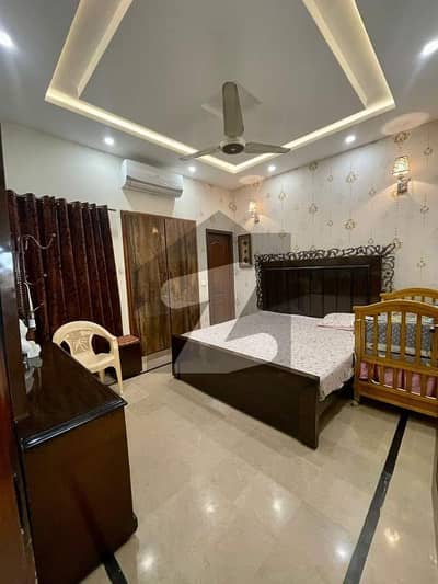 10 MARLASLIGHTLY USED LOWER PORTION IS AVAILABLE FOR RENT ON TOP LOCATION OF WAPDA TOWN PHASE 1 LAHORE