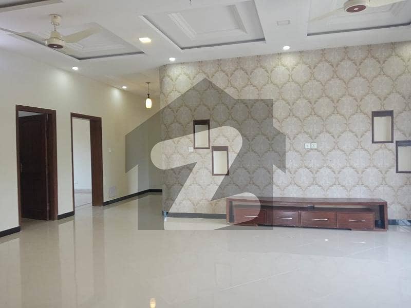 1 Kanal 3 Bed Upper Portion For Rent In Dha Phase 2 Islamabad