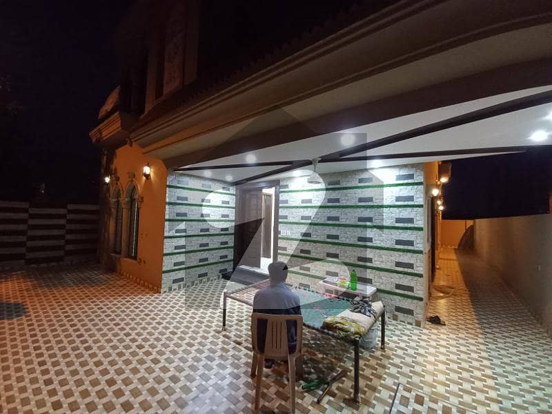 10 Marla Full House With Gas For Rent In Janiper Block Bahria Town Lahore
