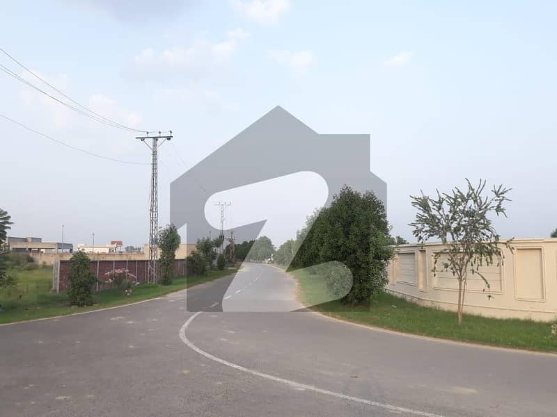 Aesthetic Commercial Plot Of 8 Kanal For sale Is Available