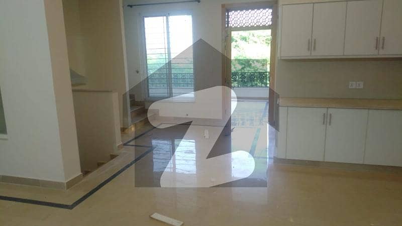 10 Marla Upper Portion For Rent In Shah Allah Ditta Islamabad