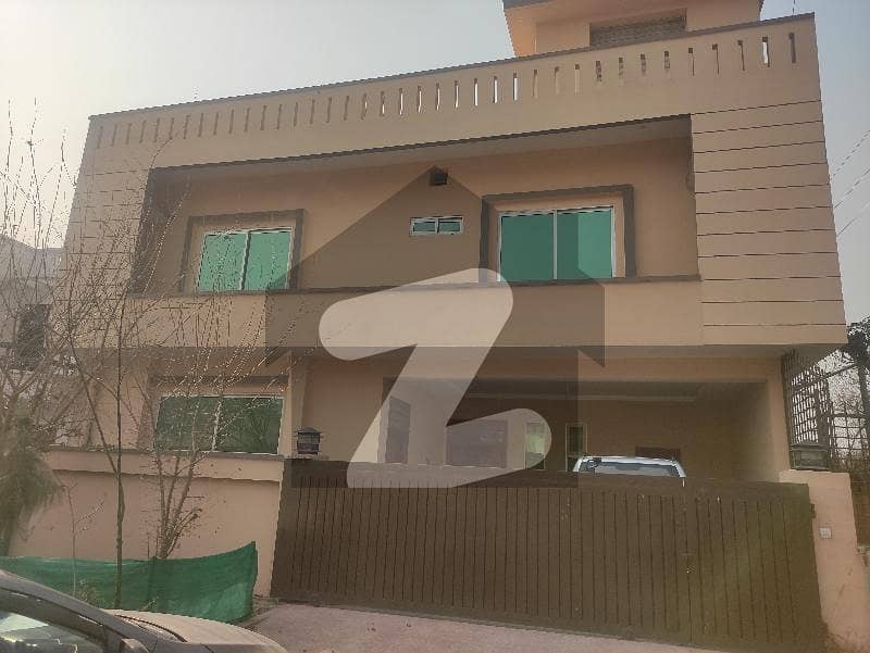 8.4 Marla Double Storey Beautiful House For Rent
