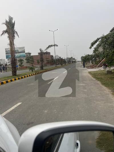 پارک ویو سٹی - ٹیولپ بلاک پارک ویو سٹی,لاہور میں 10 مرلہ رہائشی پلاٹ 1.35 کروڑ میں برائے فروخت۔