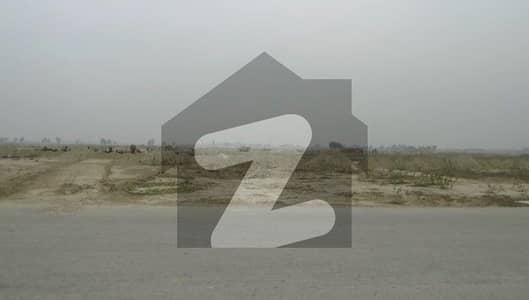 گرینڈ ایوینیوز ہاؤسنگ سکیم لاہور میں 5 مرلہ رہائشی پلاٹ 22.0 لاکھ میں برائے فروخت۔
