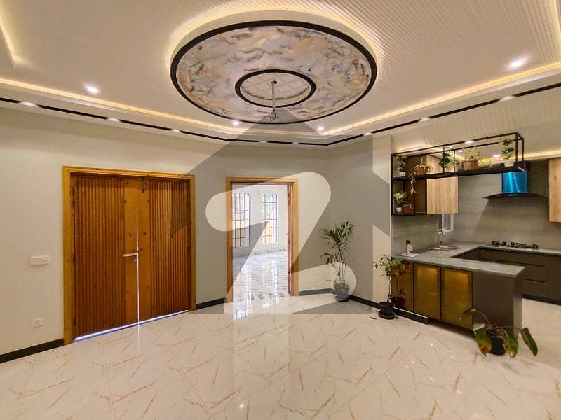 AMAZING 7 GROUND Portion For Rent Bahria Town Phase 8, Bahria Town