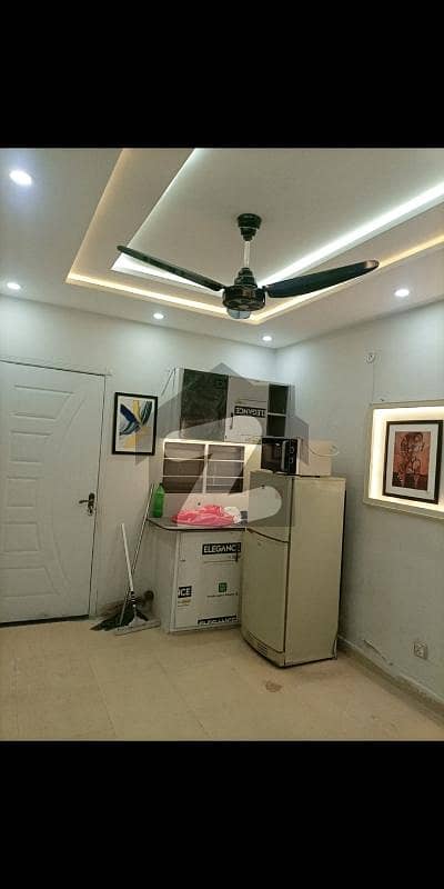Johar Town H3 Block Fully Furnished Flat For Rent