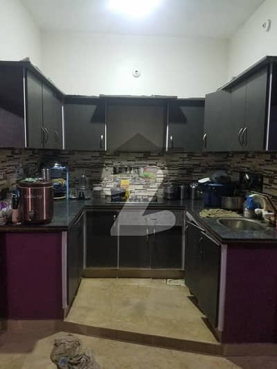 Chance Deal Of 60 Yards House In Johar
