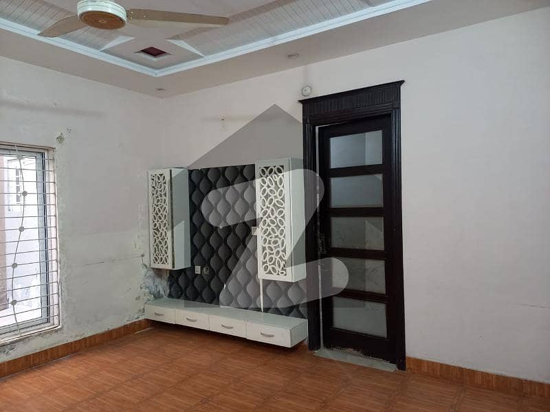 1 Kanal House Available For Sale At Tariq Town Daewoo Road