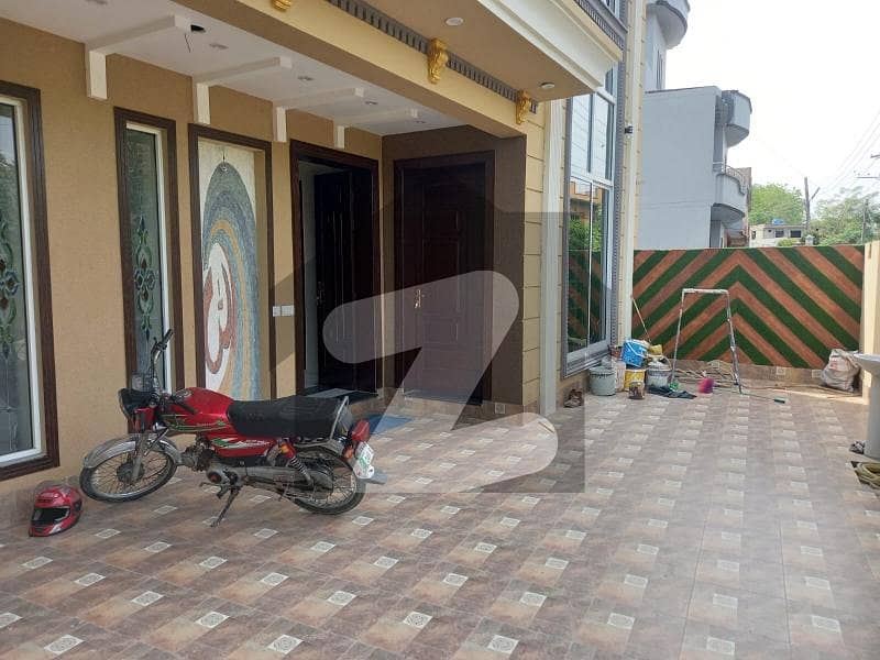 10 Marla Beautiful House For Sale Available In Wapda Town Phase 2 Society Lahore Pakistan