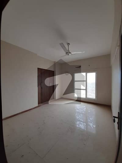 Green One 3 Bed DD Flat Available For Sale In Clifton Block 8