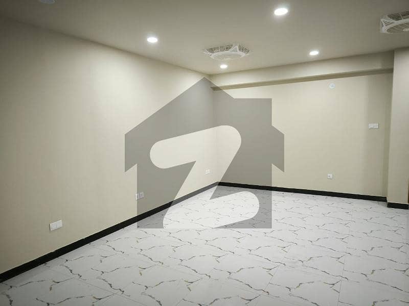 جی ۔ 7 مرکز جی ۔ 7,اسلام آباد میں 4 کمروں کا 24 کنال عمارت 54.0 لاکھ میں کرایہ پر دستیاب ہے۔