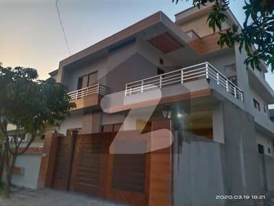 Triple Storey Used House 7 Bed With Attached Washrooms House For Sale