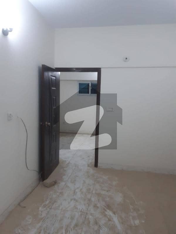 Gorgeous 700 Square Feet Flat For Sale In North Nazimabad Block H