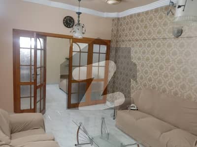 عامر خسرو کراچی میں 3 کمروں کا 7 مرلہ بالائی پورشن 3.55 کروڑ میں برائے فروخت۔
