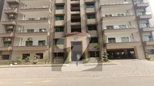 Perfect Prime Location 10 Marla Flat In Askari 11 - Sector B Apartments For Sale