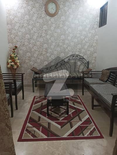 2 Bed Drawing Lounge Near Imaam Bargaah