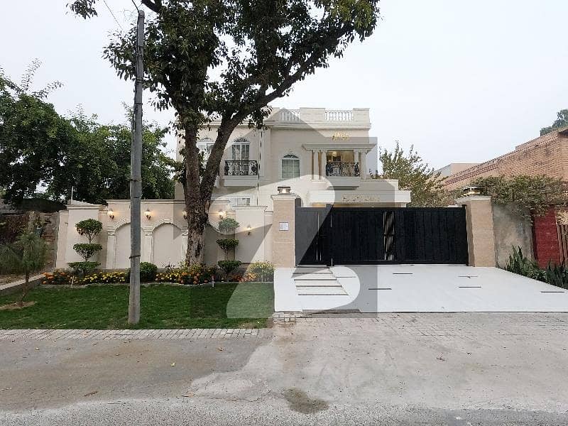 Own A Prime Location House In 1 Kanal Model Town For Sale
