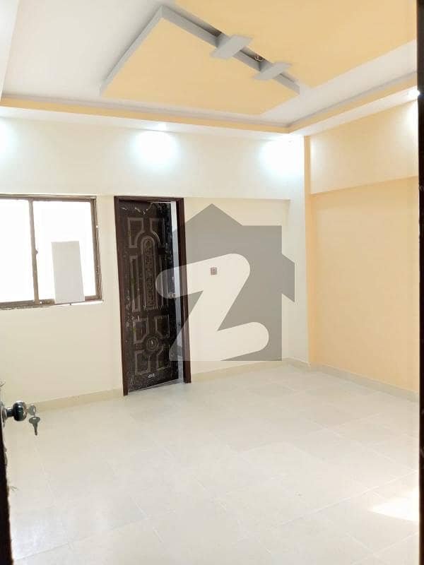 2 Bed DD, 950 Sq. Ft Brand New Corner Flat Available For Sale In "Komal Corner" Located at "Saadi town" Block-6, Scheme 33.