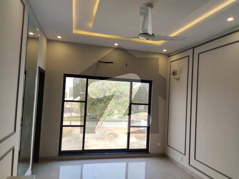 10 Marla Full House Available For Rent In Lake City Sector M7 Block B