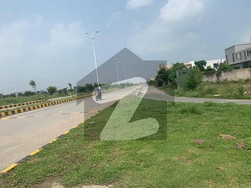 1 Kanal T-409 Possession Plot Is Available For Sale In DHA Phase 7, Block T, Lahore.