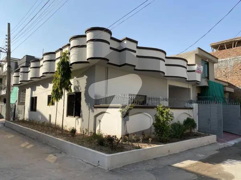6 CORNER SINGLE STORY HOUSE FOR RENT IN BLOCK H WITH ALL FACILITIES