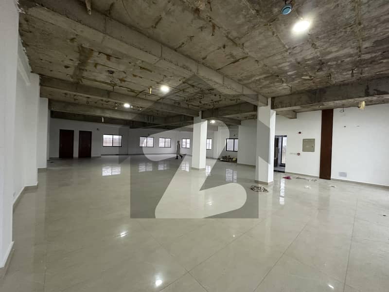 Commercial Floor Available For Rent On Main College Road