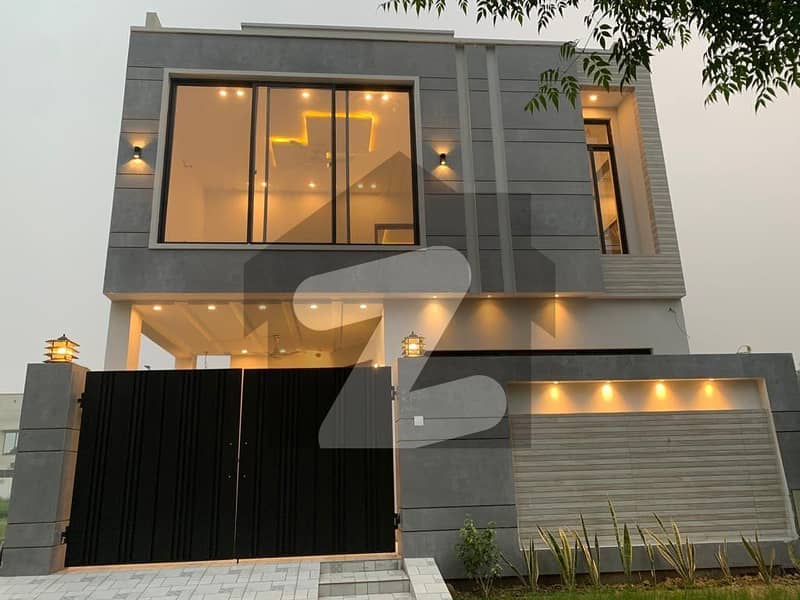 5 Marla Brand New Luxury House