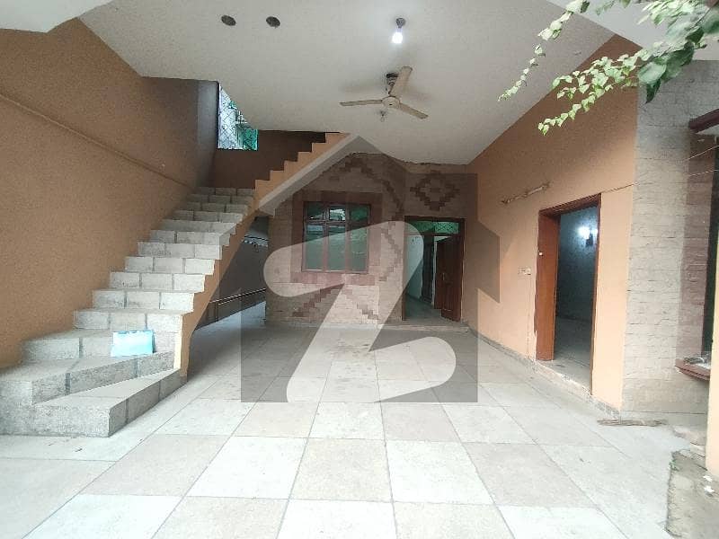 12-Marla 03-Bedroom's House Available For Sale in PAF Colony Opposite Askari-9 Zarrar Shaheed Road Lahore.