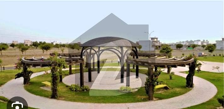 سینٹرل پارک ہاؤسنگ سکیم لاہور میں 10 مرلہ رہائشی پلاٹ 1.2 کروڑ میں برائے فروخت۔