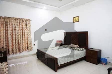 او پی ایف ہاؤسنگ سکیم لاہور میں 4 کمروں کا 1 کنال مکان 4.5 کروڑ میں برائے فروخت۔