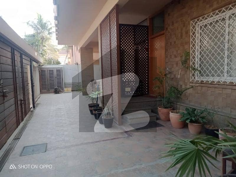 1000 Yds Ground Portion For Rent In DHA Phase 1 At Most Prime Location In Reasonable Demand