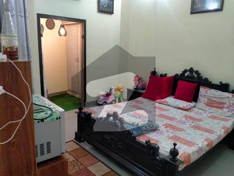 گڑھی شاہو لاہور میں 4 کمروں کا 3 مرلہ مکان 1.2 کروڑ میں برائے فروخت۔