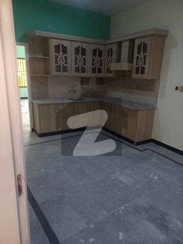 Bachelor flat for rent