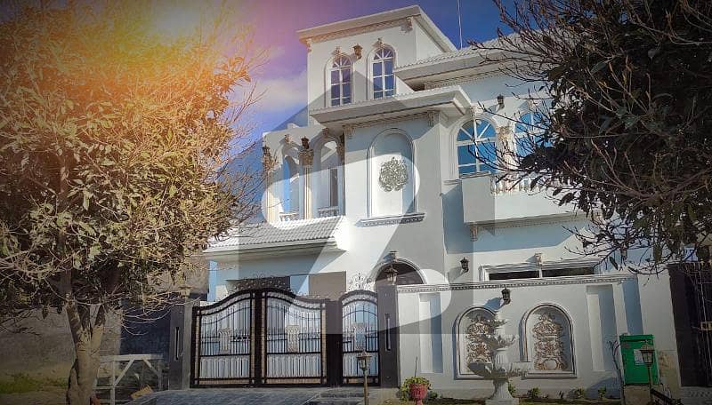 09 Marla Lavish House For Sale In C Block New Lahore City In Very Reasonable Price
