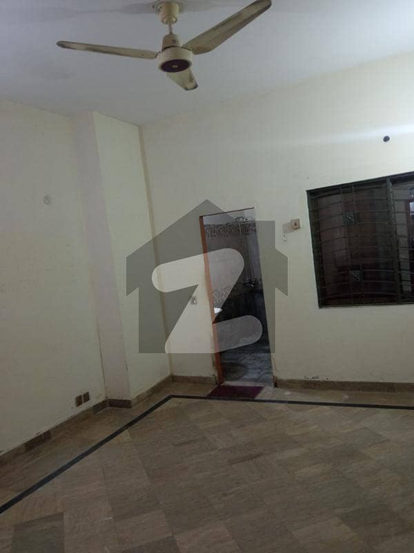 Lower Portion For Rent In Johar Town Block R-1