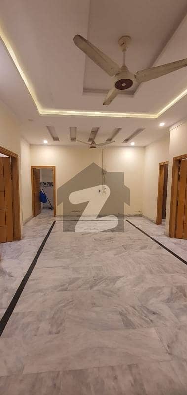 Kanal Upper Portion Available For Rent