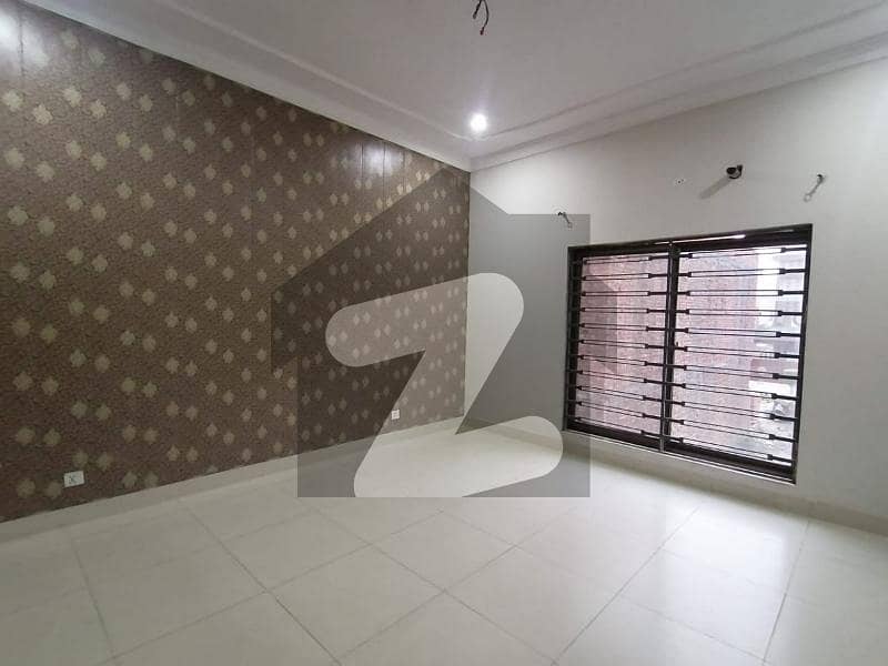 A Great Choice For A 10 Marla House Available In Gulshan-e-Ravi - Block C