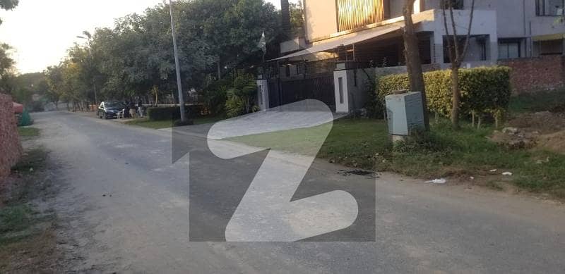 1 Kanal Ideal Plot Available For Sale In Phase 5 Block J DHA Lahore.