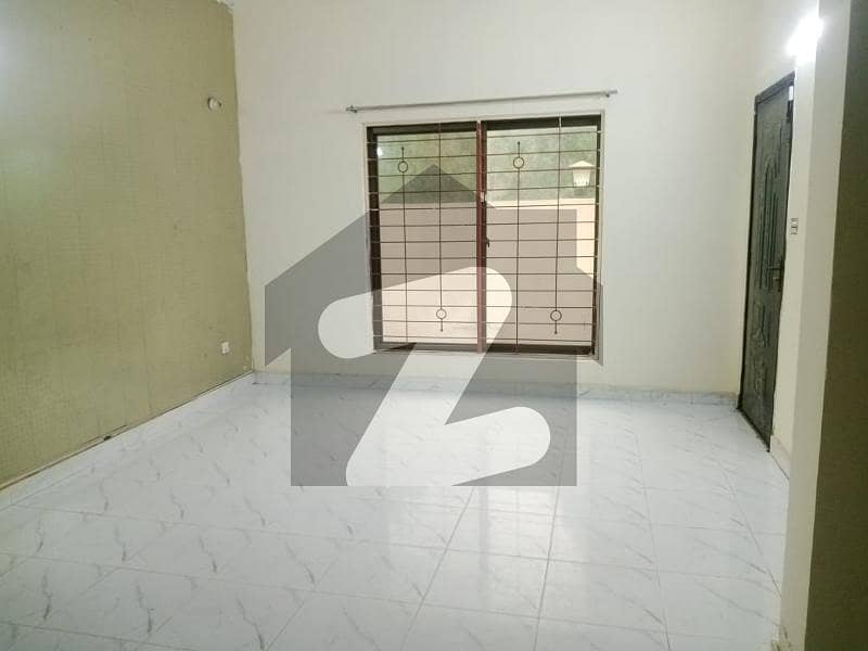 5 Marla Beautiful House Available For Rent In Rafi Block