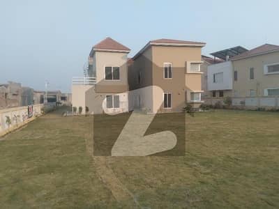 3.25 Kanal Luxury Designer House With Huge Lawn Top Height Golf Course View Outclass Location