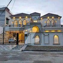 2 KANAL LUXURY HOUSE AVAILABLE ON RENT FOR OFFICE IN GARDEN TOWN