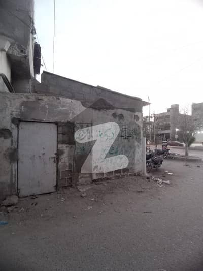 نارتھ کراچی کراچی میں 4 کمروں کا 5 مرلہ مکان 3.0 کروڑ میں برائے فروخت۔