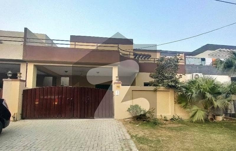 12-Marla House Available For Rent In Askari 10 Lahore Cantt.