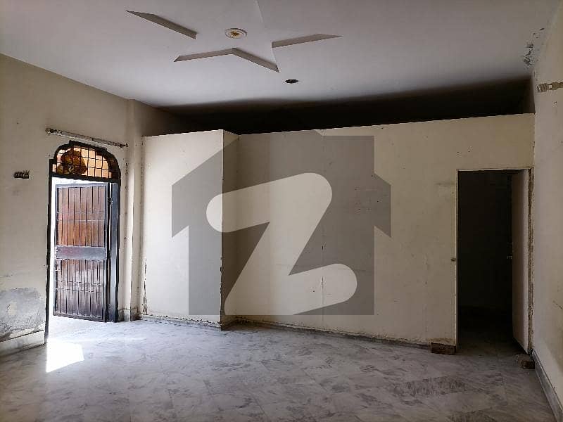علامہ اقبال ٹاؤن ۔ رضا بلاک علامہ اقبال ٹاؤن,لاہور میں 2 کمروں کا 10 مرلہ بالائی پورشن 52.0 ہزار میں کرایہ پر دستیاب ہے۔