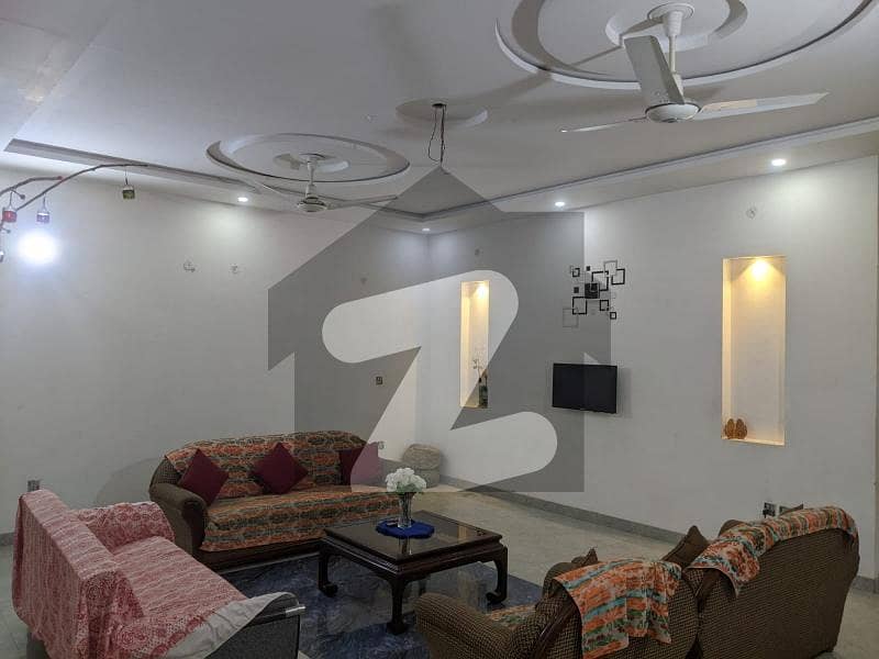 فیصل ٹاؤن فیروزپور روڈ,لاہور میں 3 کمروں کا 1 کنال بالائی پورشن 80.0 ہزار میں کرایہ پر دستیاب ہے۔