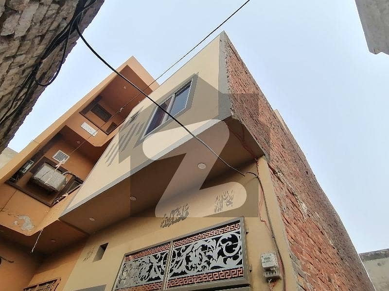 ملتان روڈ لاہور میں 3 کمروں کا 2 مرلہ مکان 95.0 لاکھ میں برائے فروخت۔
