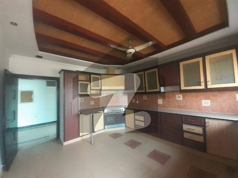 3 Beds 1 Kanal Upper Portion For Rent In DHA Phase 5 Lahore
