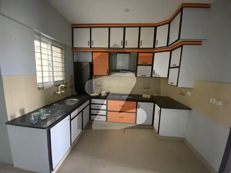 Chance Deal Flat 4 Bed 6 Bath Outcalss Location For Rent No Chatting Only Call. For Rent